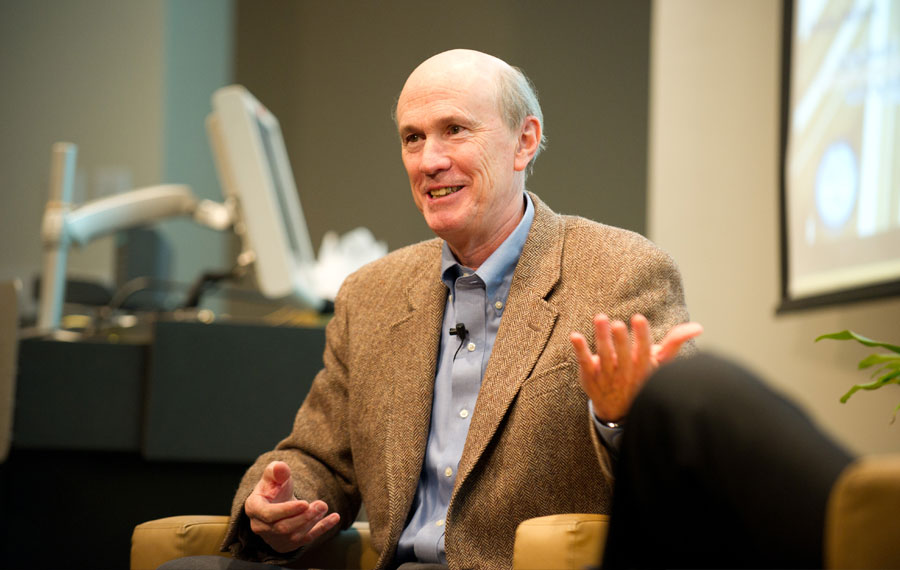 Frank Blake addressing a Georgia Tech audience
